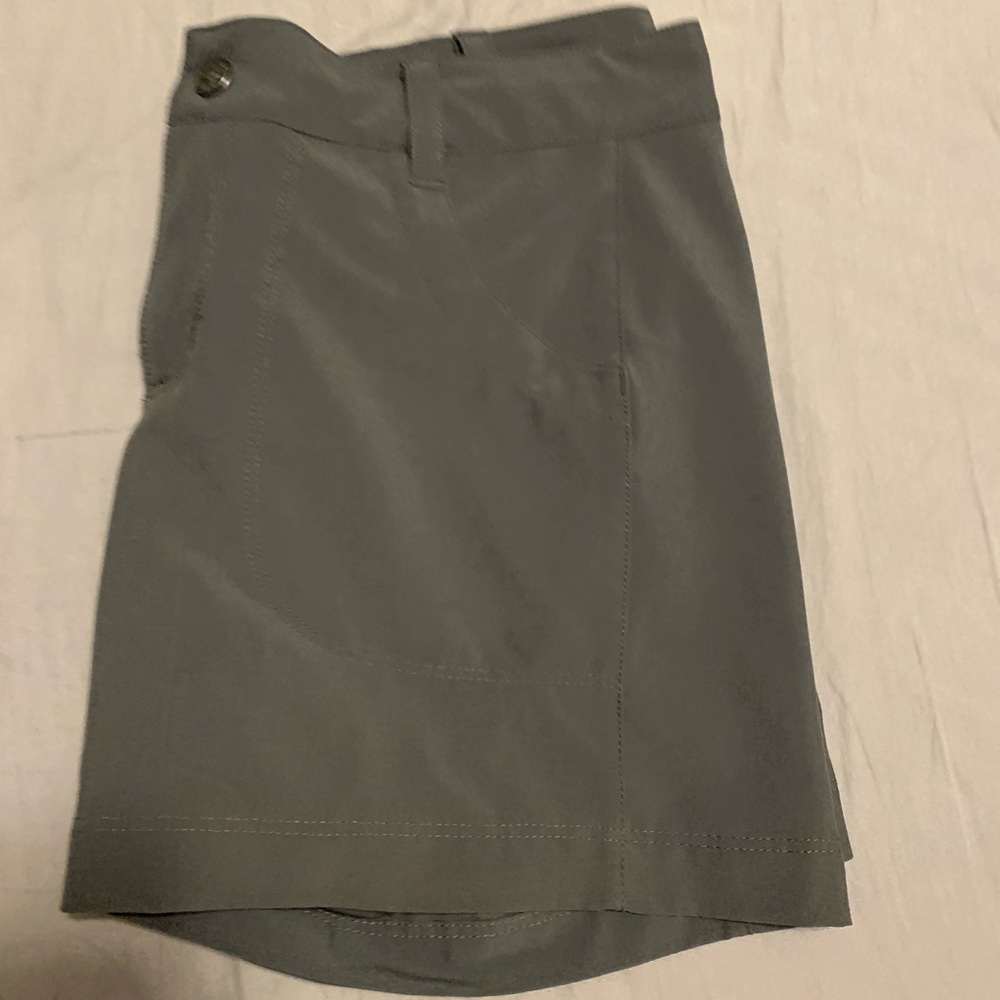Patagonia Women’s Hiking Shorts - Size 4 - Picture 2 of 4